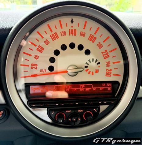 MINI 1.6 16V Cooper 122cv solo 60000 km!! - Foto 9