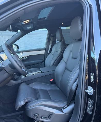 Volvo XC90 Plug-In Hybrid T8 AWD plug-in 7p Ultra Black Edition - Foto 4
