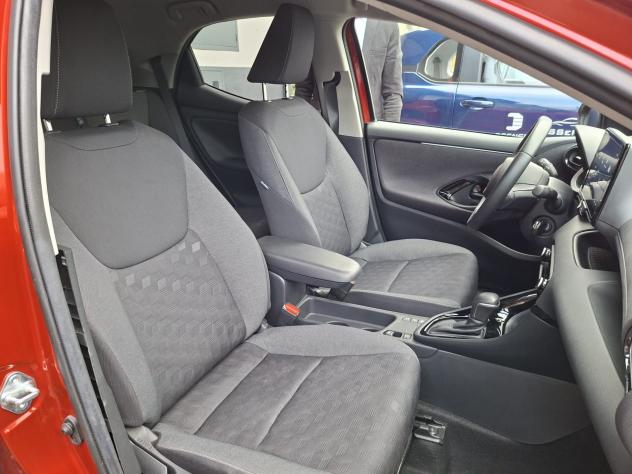 1.5h Trend 116cv - MODELLO RESTAYLING, MONITOR GRANDE TOTALMENTE TOUCH, CERCHI DIAMANTATI, SOLI 12.000 KM, VERO AFFARE !! - Foto 6
