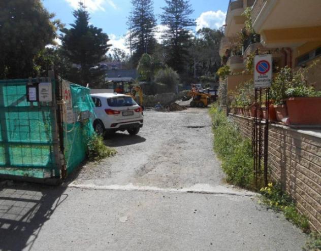 Immobile in asta di 230 m² con più di 5 locali in vendita a Saponara - Foto 5