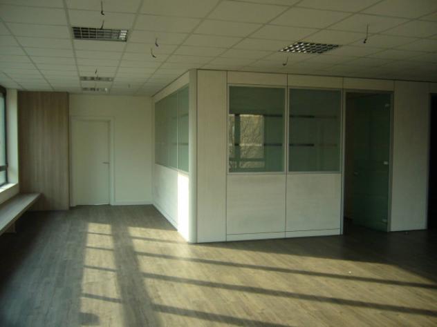 Immobile di 146 m² con 3 locali in affitto a Fiorano Modenese - Foto 3