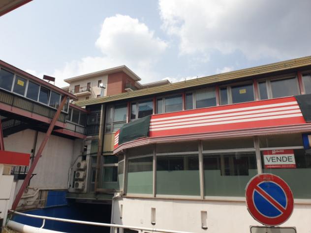 Immobile di 595 m² con 1 locale in vendita a Varese - Foto 3