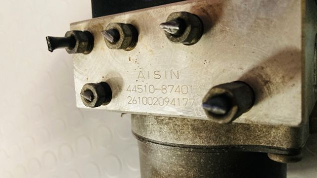 Centralina ABS Daihatsu Terios 1.3 benzina del 2001 (44510-87401) - Foto 3