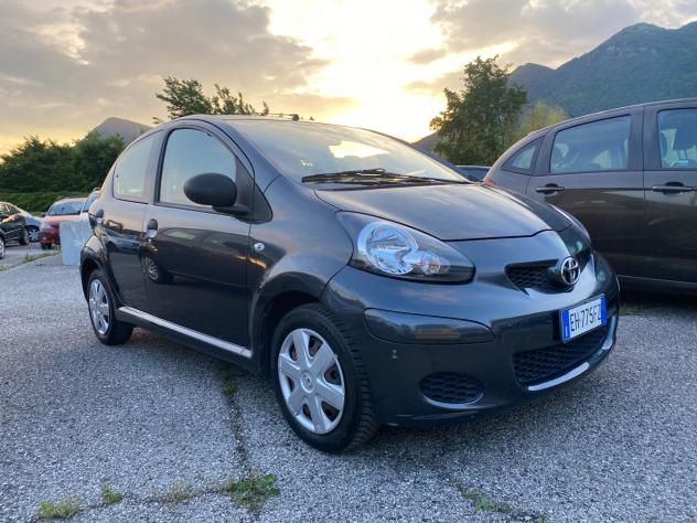 Toyota Aygo 1.0 12V VVT-i 3 porte Sol Connect - Foto 3