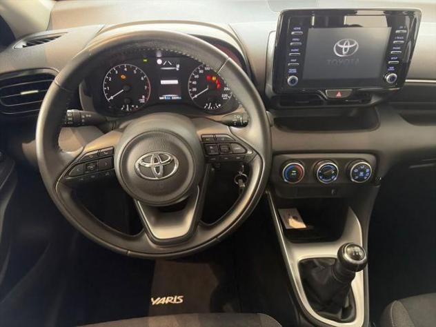 TOYOTA Yaris 1.0 5 porte Active rif. 23940901 - Foto 8