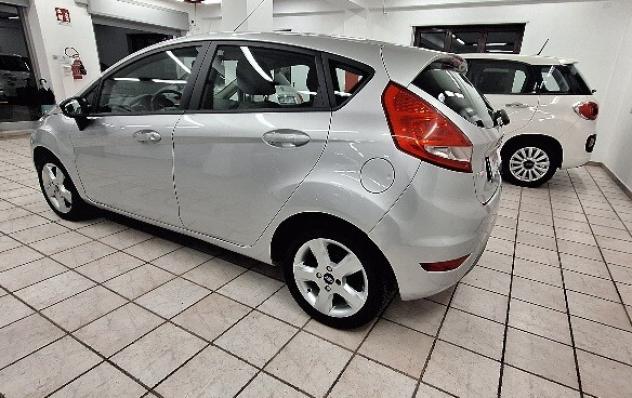 Ford Fiesta Fiesta 1.4 TDCi 68CV 5 porte - Foto 3
