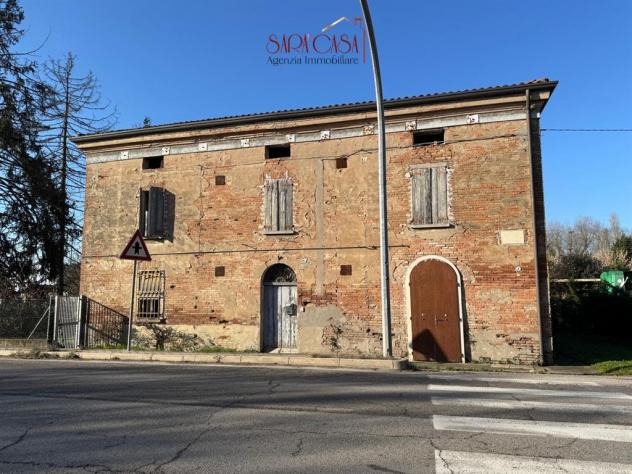 Casa indipendente su lotto di circa 1200 mq con laboratorio e proservizi - Foto 2