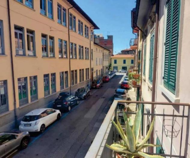 Immobile in asta di 288 m² con più di 5 locali in vendita a Prato - Foto 7