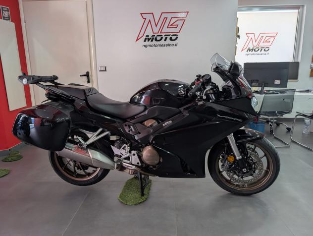 Honda VFR 800 PLUS - Foto 3