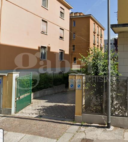 Box/Posto auto - Bologna . Rif.: Box CalzolariVRG