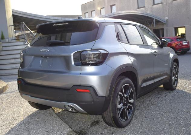 Jeep Avenger Avenger 1.2 turbo mhev Summit TETTO APRIBILE 110cv edct6 - Foto 5