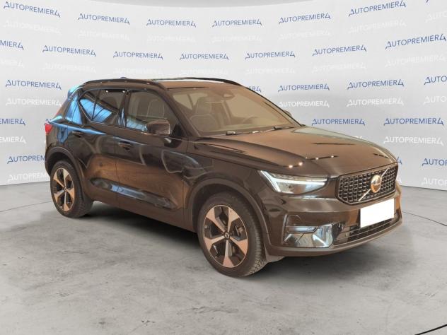 Volvo XC40 B3 automatico Plus Dark - Foto 2