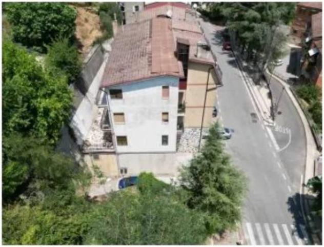 Immobile in asta di 173 m² con più di 5 locali in vendita a Roccanova - Foto 3