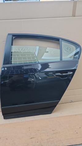 PORTIERA POSTERIORE SINISTRA VOLKSWAGEN Passat Berlina 4° Serie (0510)
