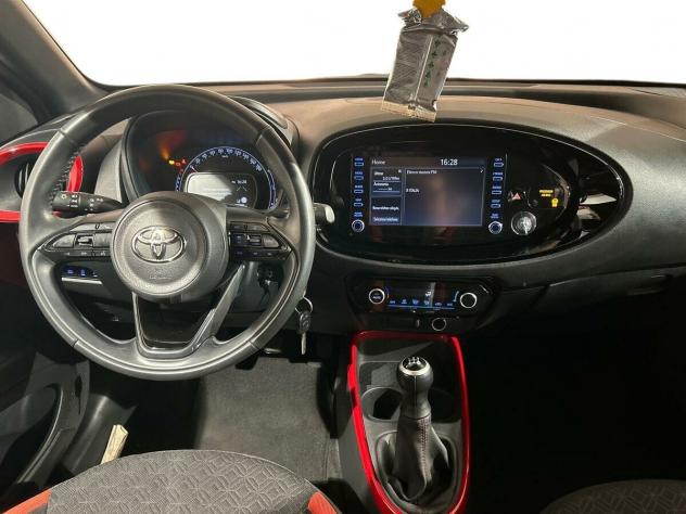 Toyota Aygo X 1.0B (72 CV) Active - Foto 9