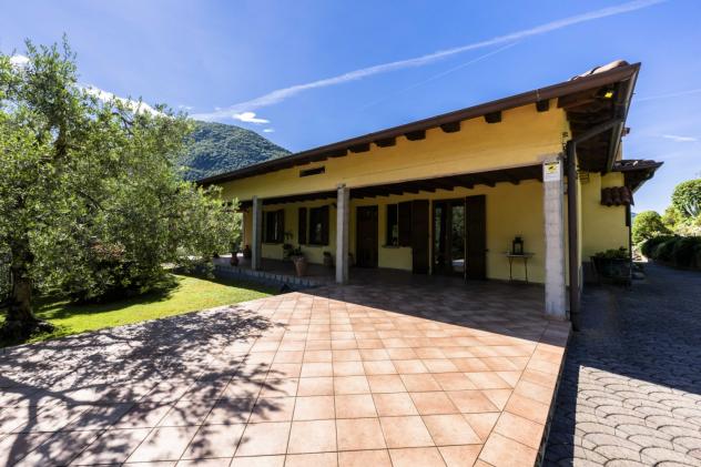 VILLA SINGOLA VISTA LAGO - Foto 10