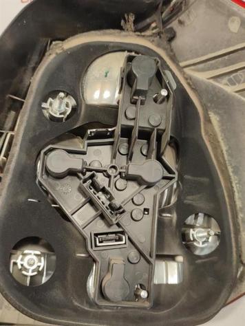 STOP FANALE POSTERIORE SINISTRO BMW Serie 1 Serie (E87) 6924501 N45B16A (0407) - Foto 3