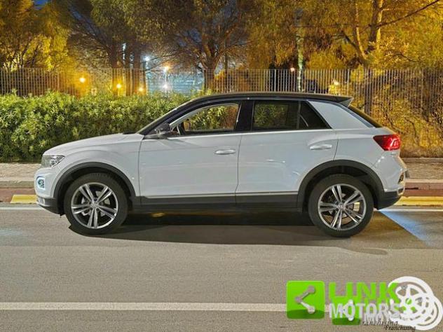 VOLKSWAGEN T-Roc 1.6 TDI Advanced - Foto 3