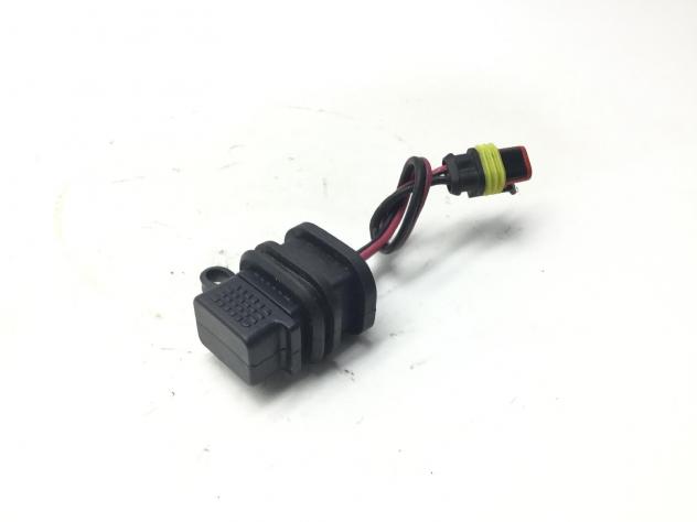 PIAGGIO MEDLEY IE ABS E5 125 PRESA USB 2021 2024 MD0100