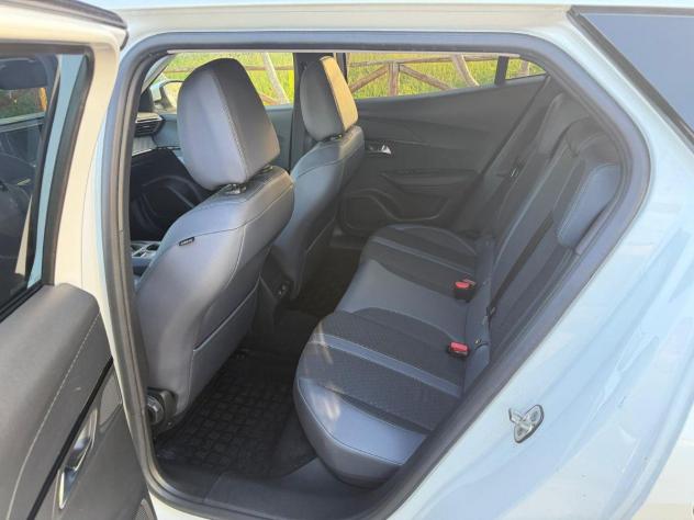 PEUGEOT - 2008 - PureTech 100 S&S Allure - Foto 8