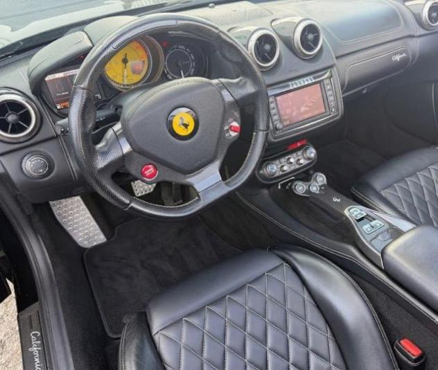 FERRARI California DCT 30 + Pack Carbonio rif. 23789741 - Foto 5
