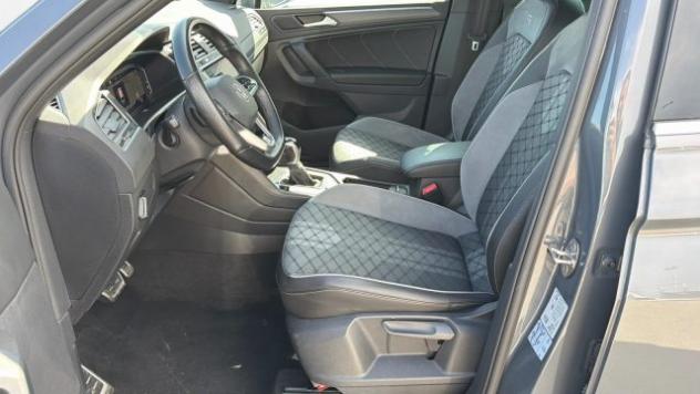 VOLKSWAGEN Tiguan 2.0 TDI 150 CV SCR DSG 4MOTION R-Line rif. 24176720 - Foto 10