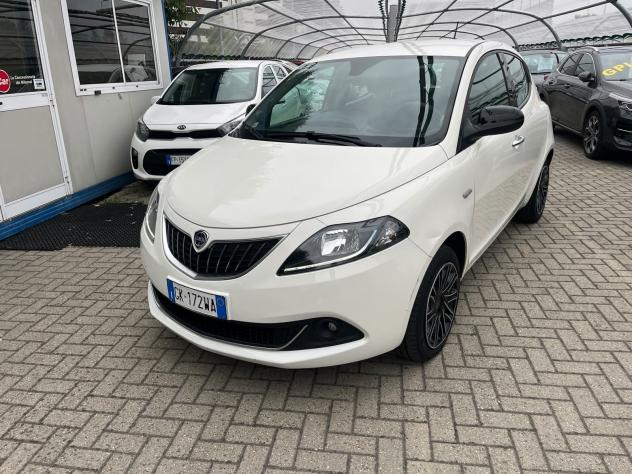 Lancia Ypsilon 1.0 FireFly 70cv S&S Hybrid GOLD