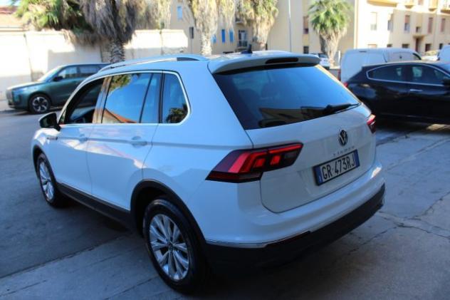 VOLKSWAGEN Tiguan 2.0 TDI 150 CV SCR DSG rif. 23957361 - Foto 3
