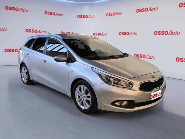 Kia cee'd 1.6 CRDi 110 CV (81 KW) SW COOL COMMERCIANTI - Foto 2