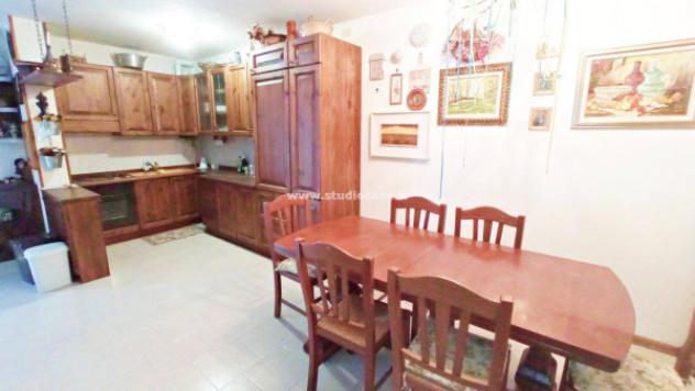 Appartamento di 55 m² con 2 locali e box auto in vendita a Ponte Nossa - Foto 4
