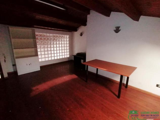 RIF. 8501 - APPARTAMENTO PER UFFICIO IN CENTRO STORICO - Foto 6