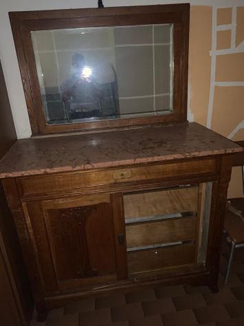 Mobile d'epoca con piano in marmo e specchiera per restauro - Verbania