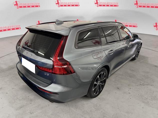 Volvo V60 D3 AWD Geartronic Momentum PER OPERATORI DEL SETTORE - Foto 3