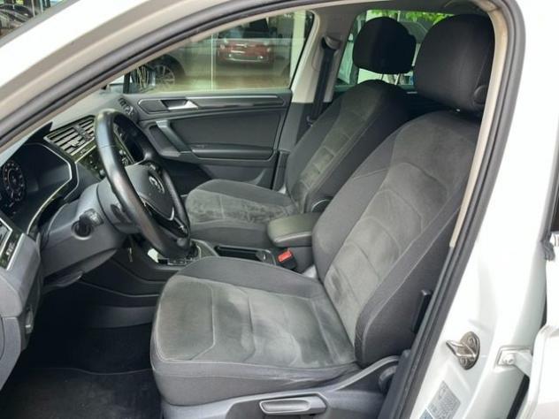 VOLKSWAGEN Tiguan 2.0 TDI SCR DSG Advanced BlueMotion Technology rif. 23927089 - Foto 9
