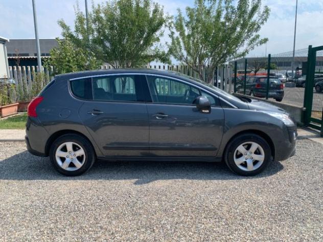 PEUGEOT 3008 2.0 HDi 150CV Business rif. 23910374 - Foto 4