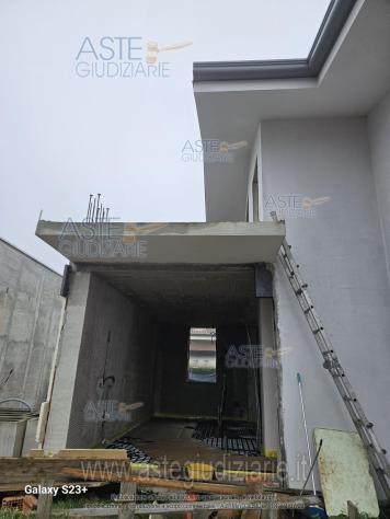 IMMOBILI-IMMOBILE RESIDENZIALE-Via G. Garibaldi 18 - Foto 2