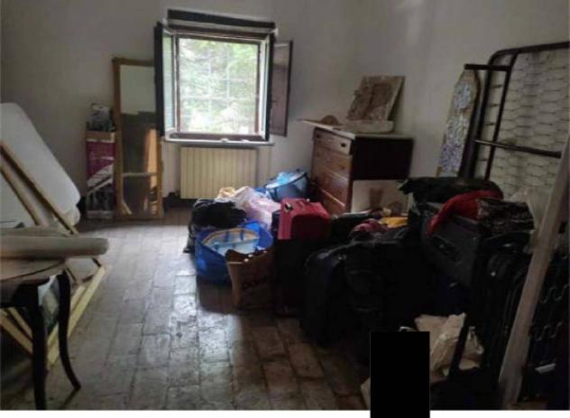 Immobile in asta di 481 m² con più di 5 locali e box auto in vendita a Perugia - Foto 12