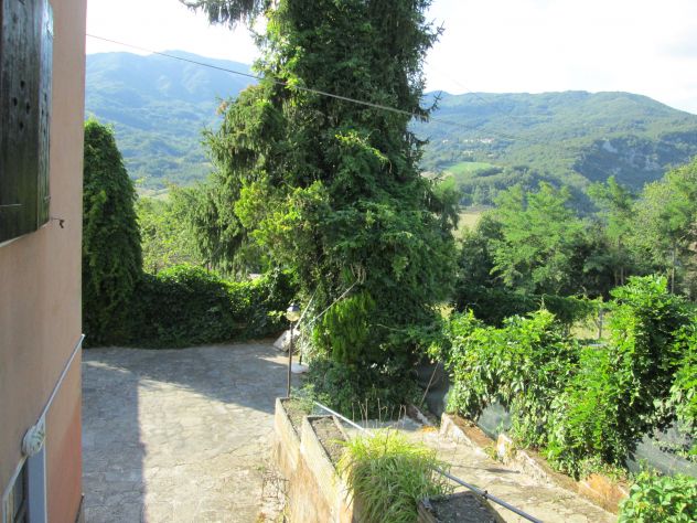 PRIVATO AFFITTA VILLETTA CON GIARDINO A CORNIGLIO LUGLIO AGOSTO SETTEMBRE - Foto 3