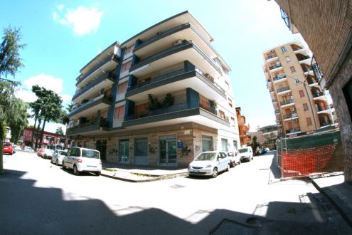 Locale commerciale uso ufficio banca assicurazione - Foto 5