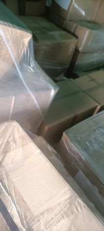 Stock e lotti all'ingrosso a bancali esenti iva