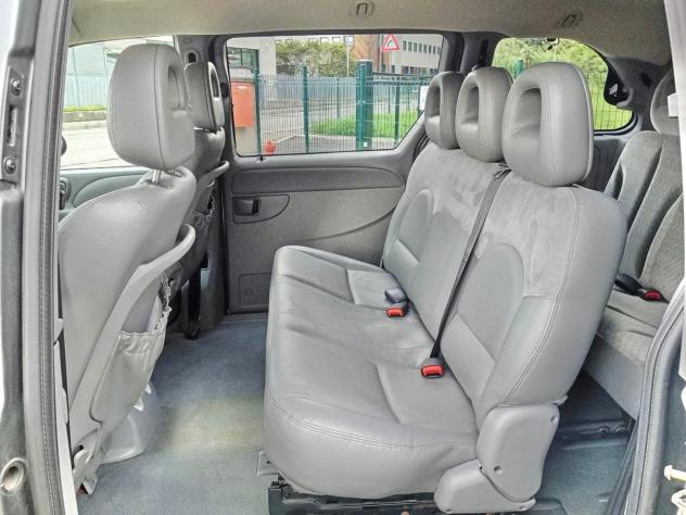 Chrysler Voyager 2.5 CRD 143Cv 7Posti*Pelle*Cruise - Foto 8