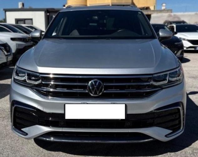 VOLKSWAGEN Tiguan 2.0 TDI 150 CV SCR DSG R-Line rif. 24190705