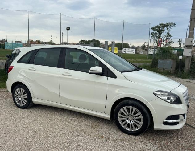 Mercedes-benz B 200 NGD Executive Gancio Traino - Foto 4