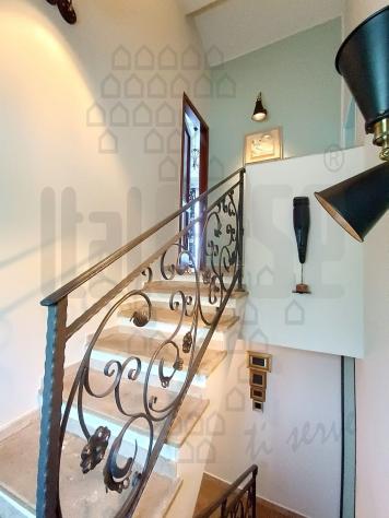 VILLA di 10 vani e di 250 mq (GIOIOSA MAREA) rif. 3VSA18072 - Foto 12