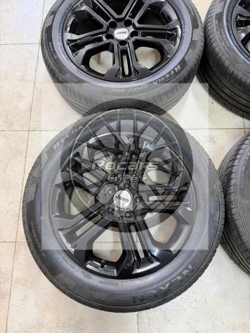 Cerchi 18 neri e pneumatici Jeep Renegade Compass - Foto 4