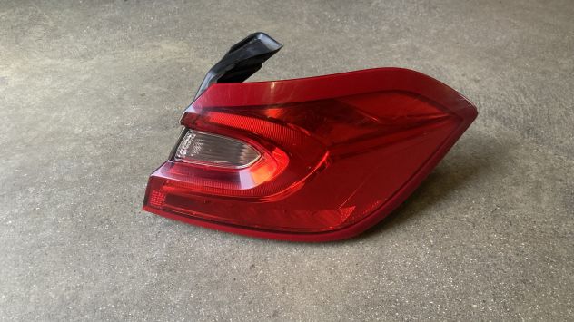 Fanale posteriore DX Ford Fiesta 7 del 2020 (H1BB-13404-BH)
