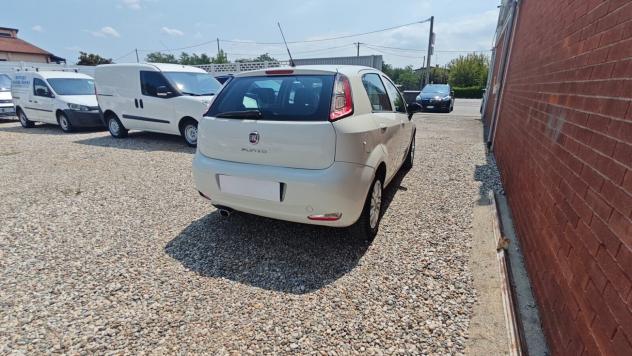 Fiat Punto 1.3 MJT II 75 CV 5 porte Lounge - Foto 4
