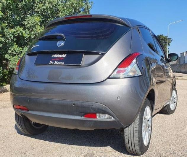 LANCIA - Ypsilon - 0.9 Twinair 85 CV 5 porte Metano Ecochic Gold - Foto 8