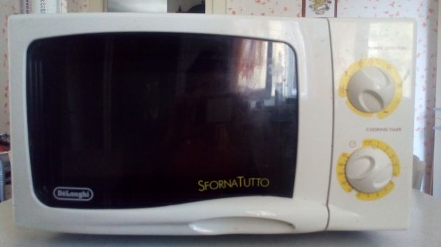 Microonde Sfornatutto De'Longhi modello MK4020 per pezzi di ricambio - Foto 4