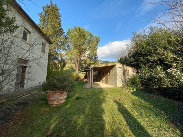 COLONICA di 12 vani e di 550 mq (CERTALDO) rif. C 35 - Foto 3